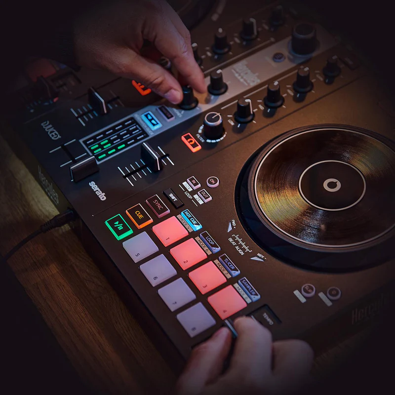 Read more about the article Hollywood DJ Review – Honest Experience Buying DJ Gear Online 2026